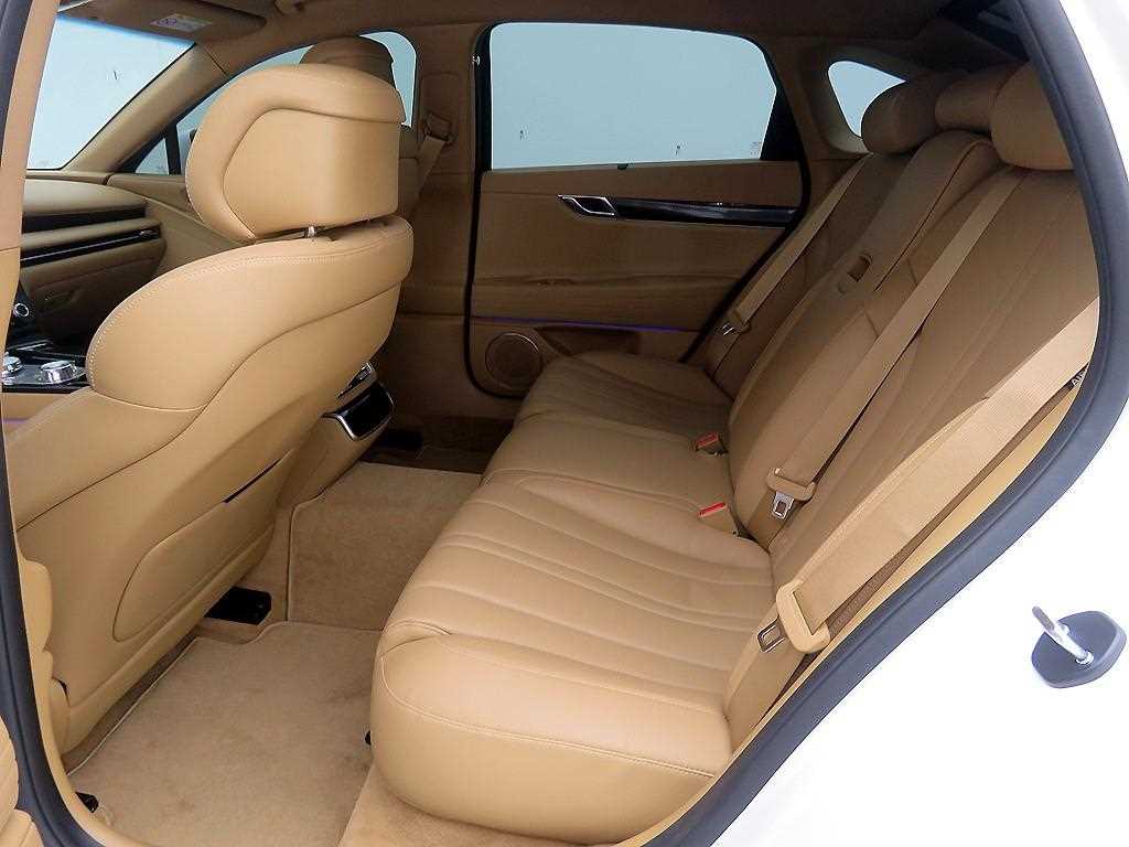 Genesis G80 - Vista 7