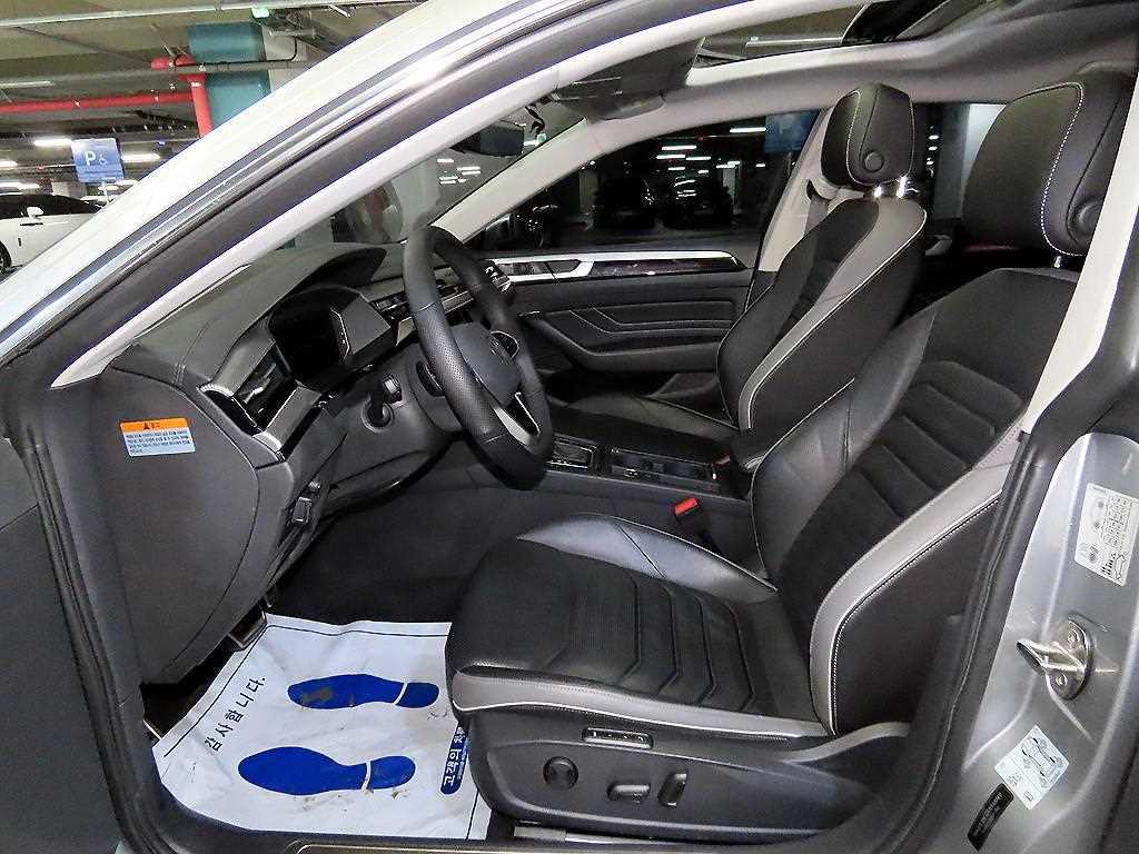 Volkswagen Arteon - Vista 6