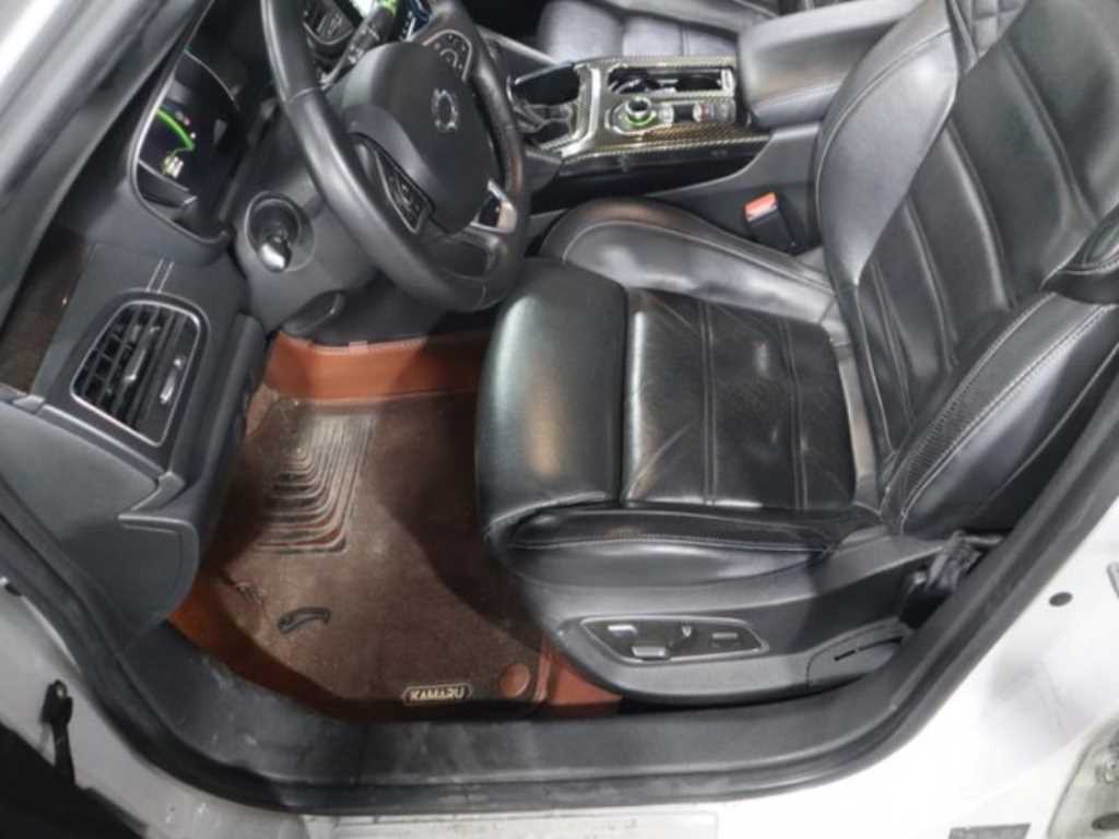 SAMSUNG SM6 - Vista 12