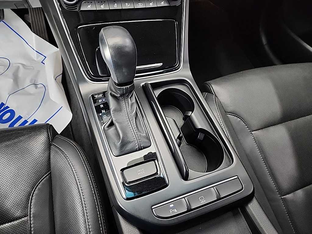 HYUNDAI Grandeur - Vista 8