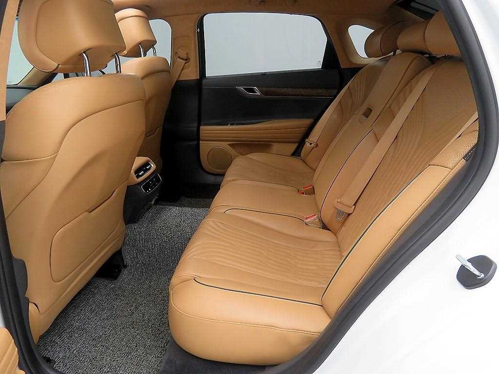 Genesis G80 - Vista 7