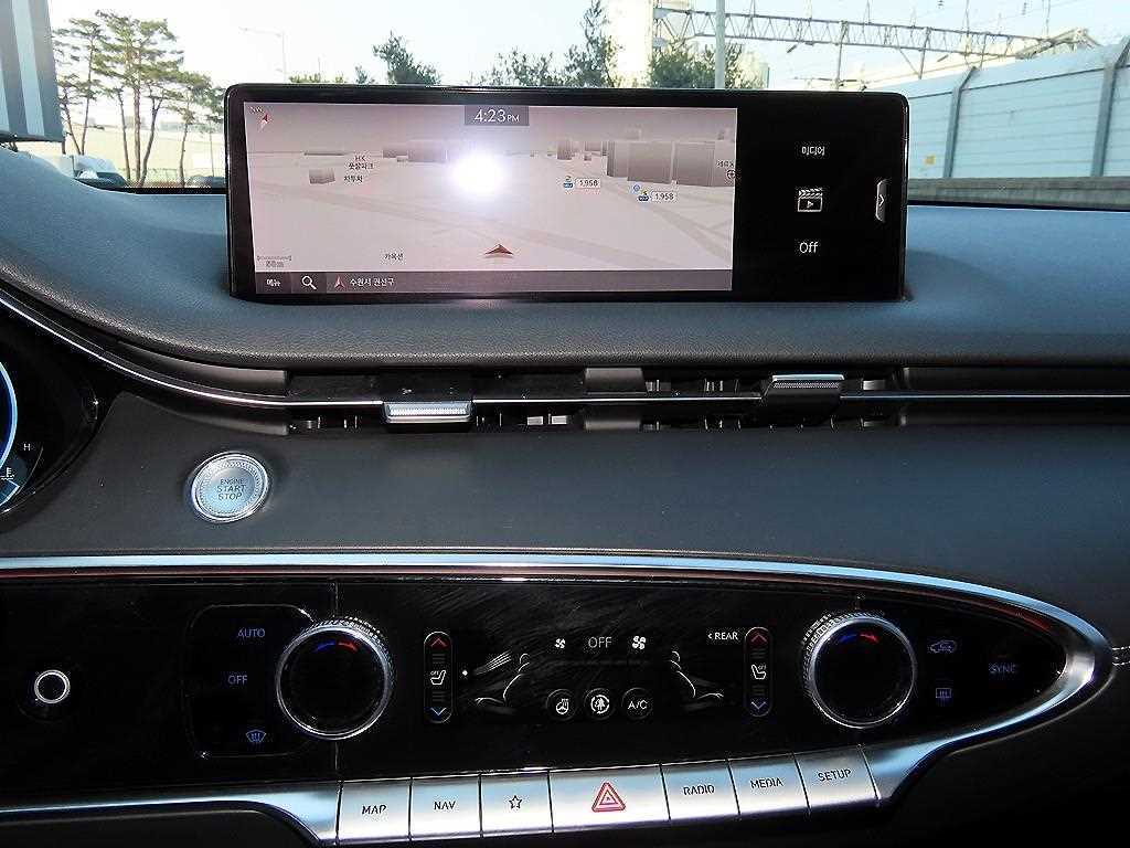 Genesis GV70 2021 Negro - Importación desde Corea - HF Imports Iquique - Foto 14