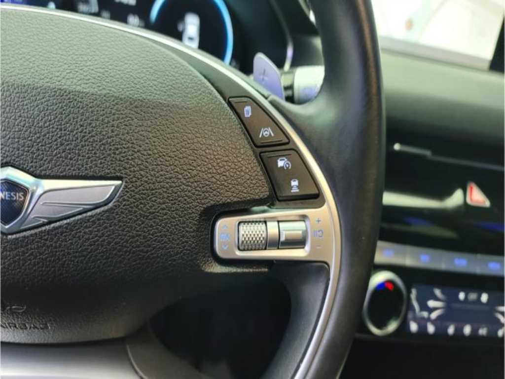 Genesis G80 - Vista 8