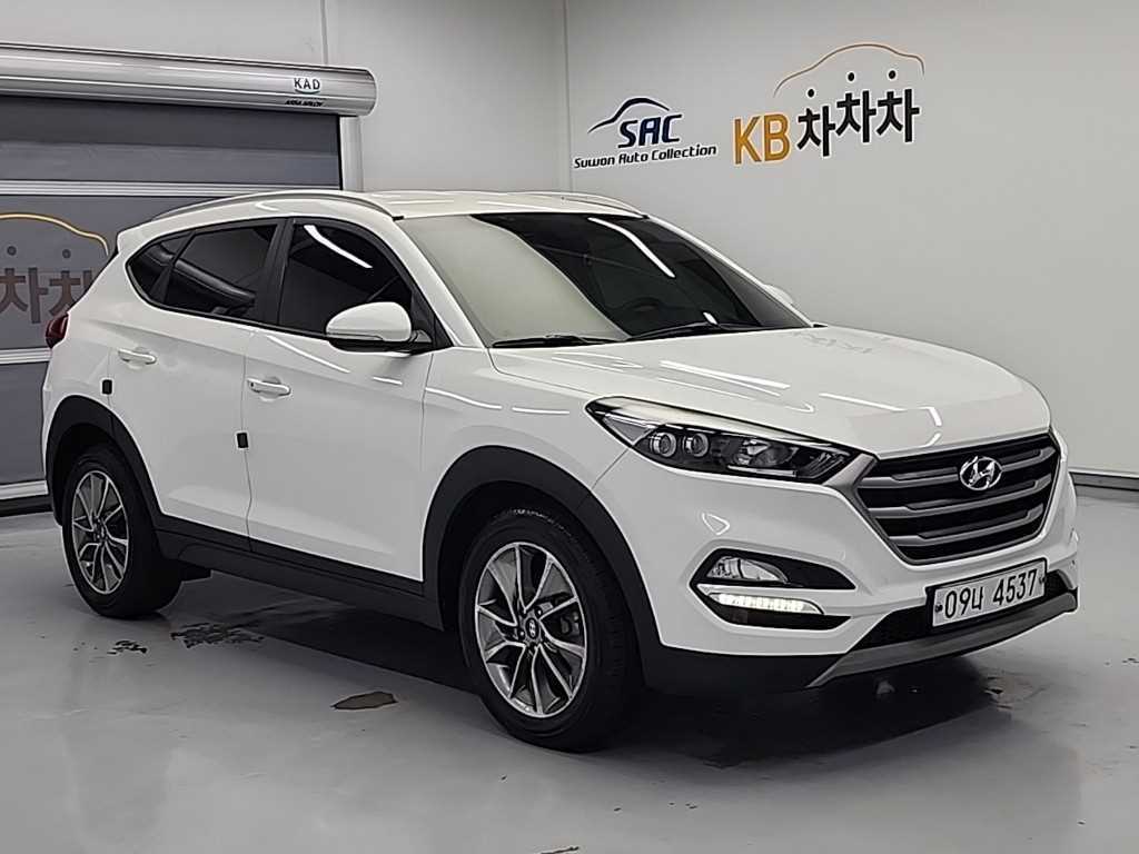 HYUNDAI Tucson - Vista 4