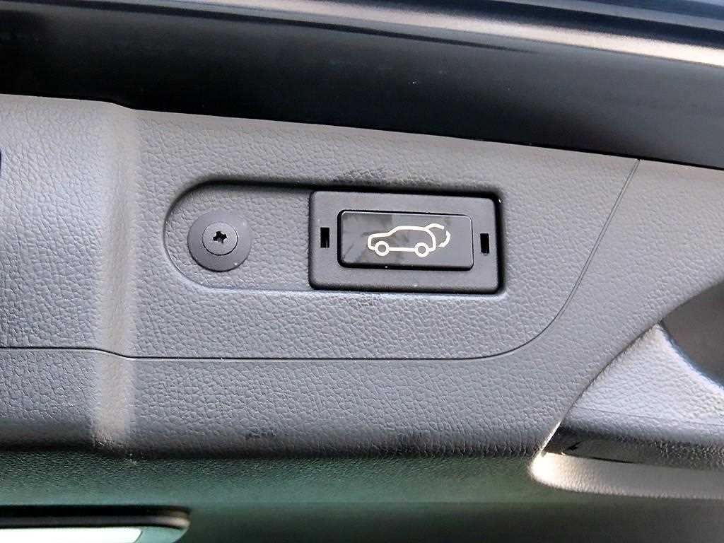 Ssangyong Rexton 2025 Negro - Importación desde Corea - HF Imports Iquique - Foto 16