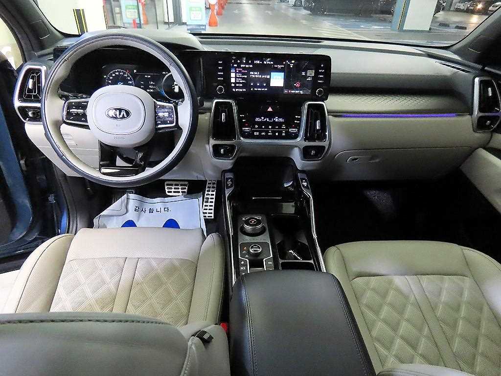 KIA Sorento - Vista 11