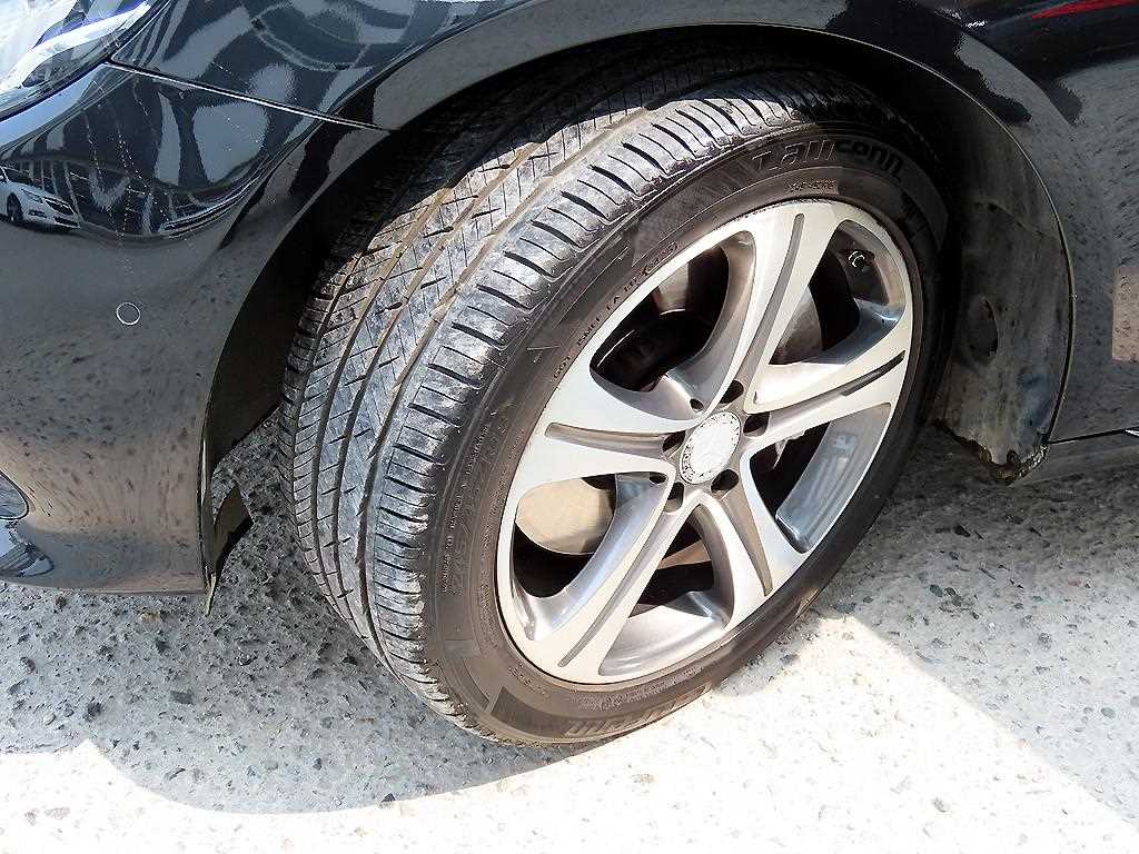 Mercedes Benz E class 2019 Negro - Importación desde Corea - HF Imports Iquique - Foto 20