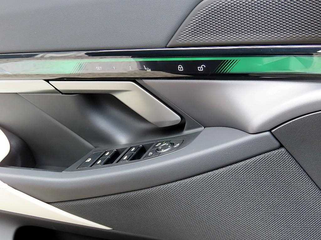 BMW 5 Series - Vista 12