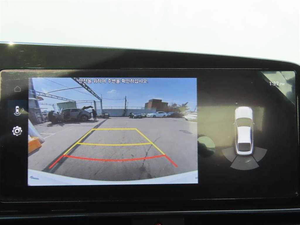 HYUNDAI Avante - Vista 8