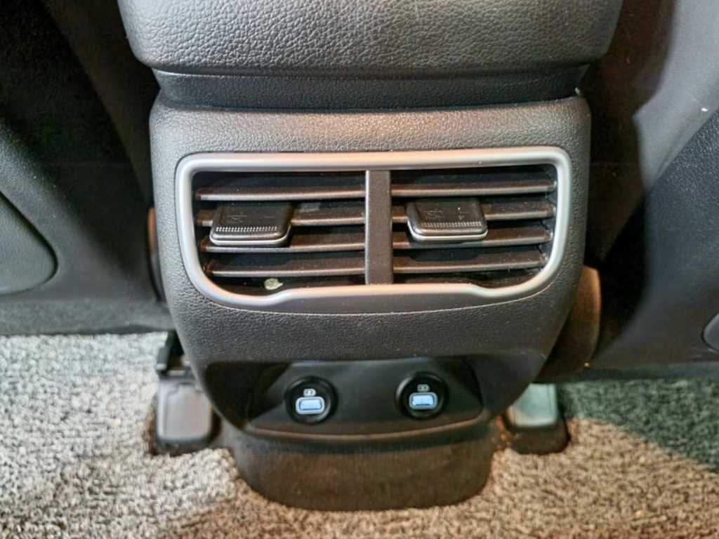 HYUNDAI Santa Fe - Vista 8