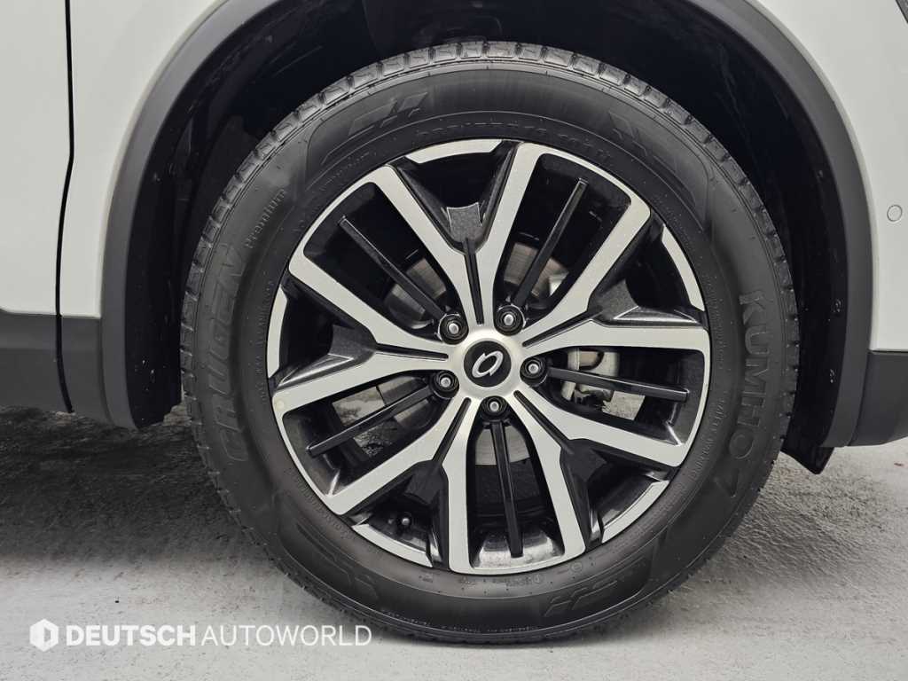 SAMSUNG QM6 - Vista 5