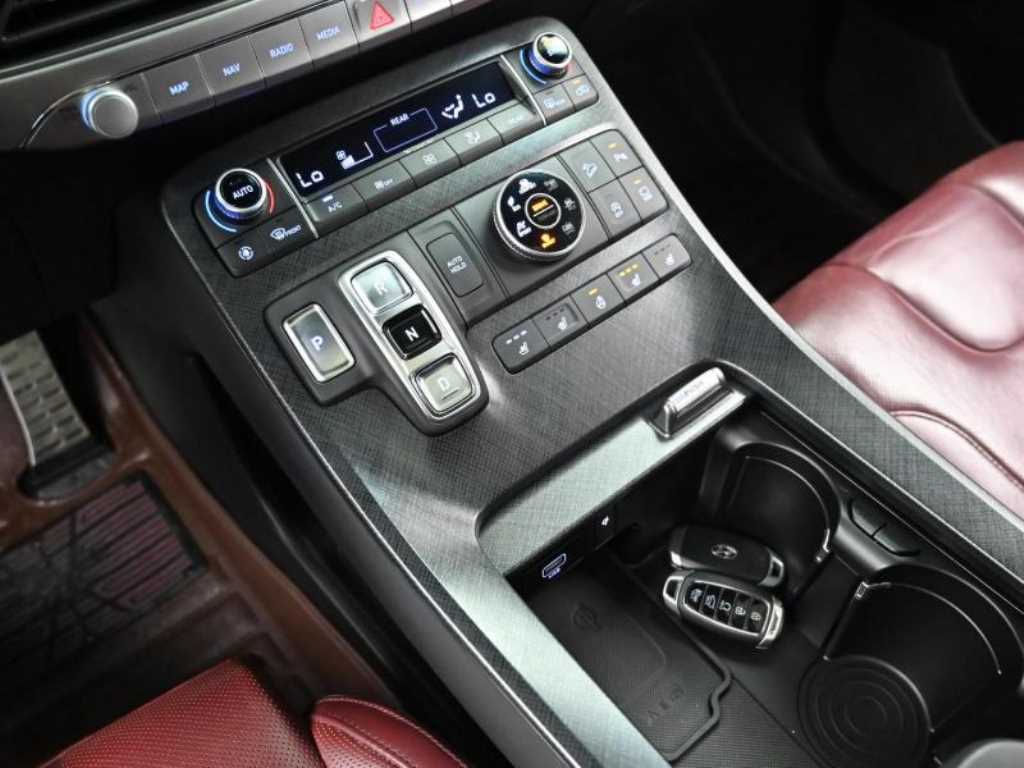 HYUNDAI Palisade - Vista 9