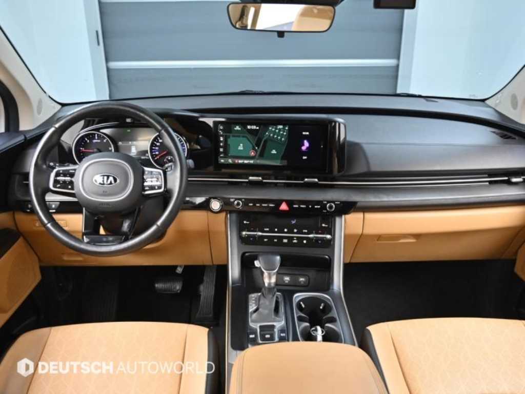 KIA Carnival - Vista 7