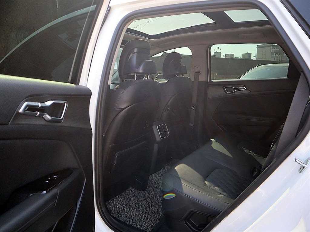 KIA Sportage - Vista 7