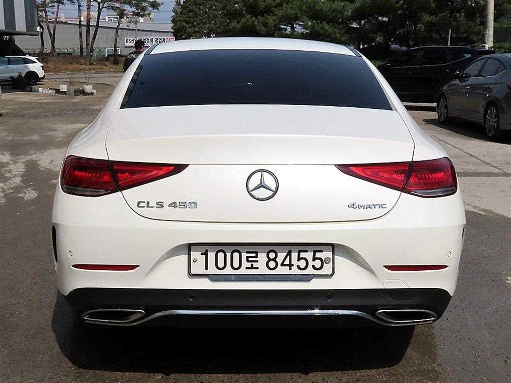 Mercedes Benz CLS Class - Vista 4