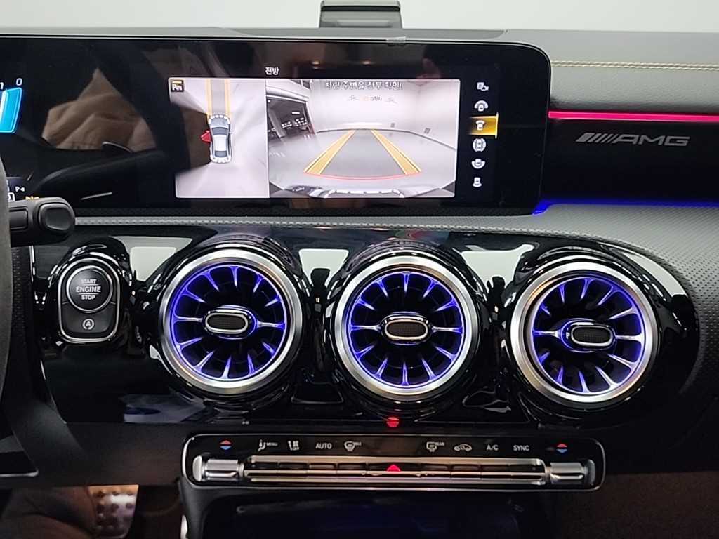 Mercedes Benz CLA Class - Vista 10