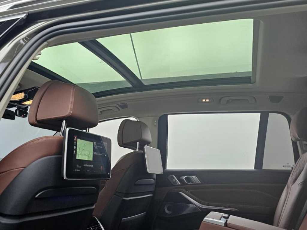 BMW X7 2022 Negro - Importación desde Corea - HF Imports Iquique - Foto 18