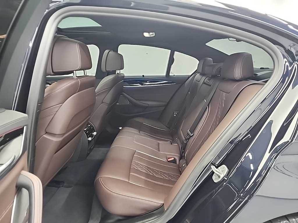 BMW 5 Series - Vista 12