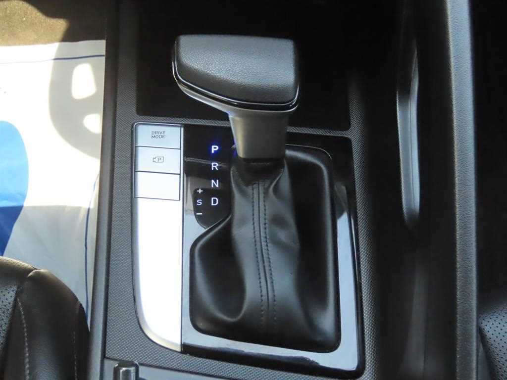 HYUNDAI Avante 2022 Blanco - Importación desde Corea - HF Imports Iquique - Foto 13