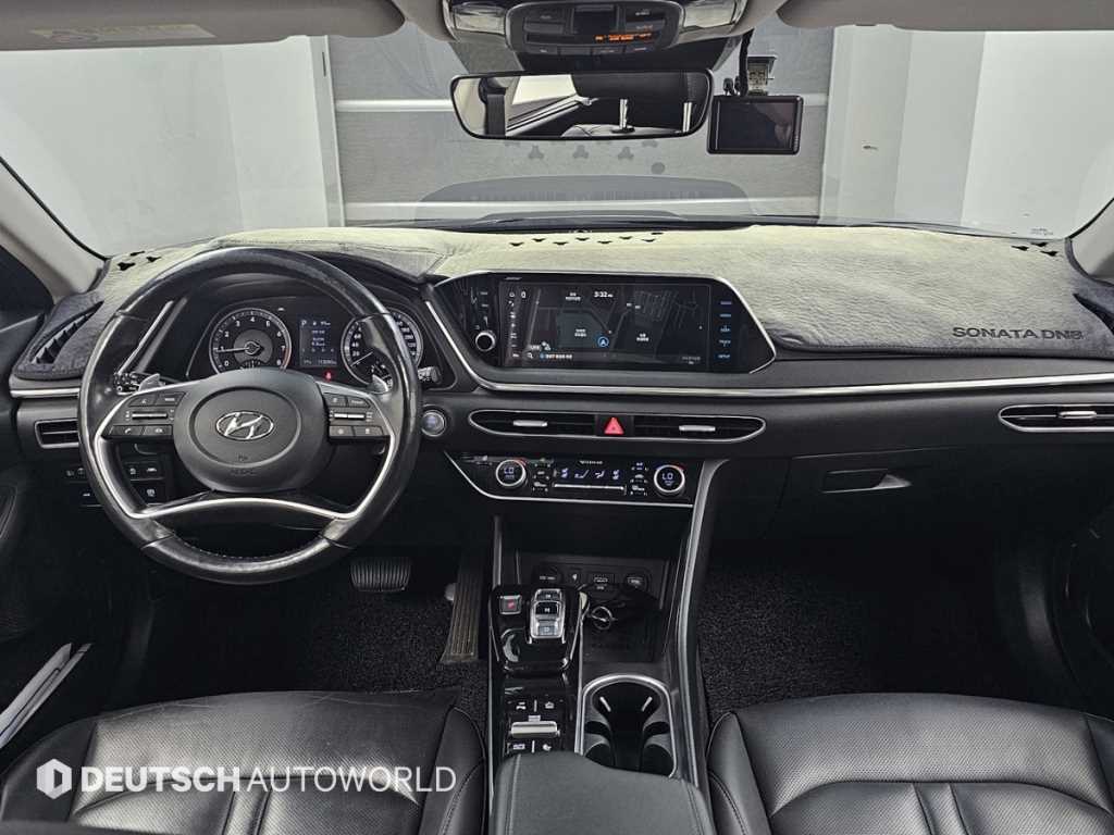 HYUNDAI Sonata - Vista 7