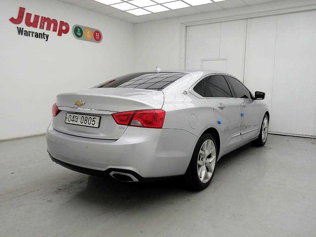 Chevrolet Impala - Vista 4