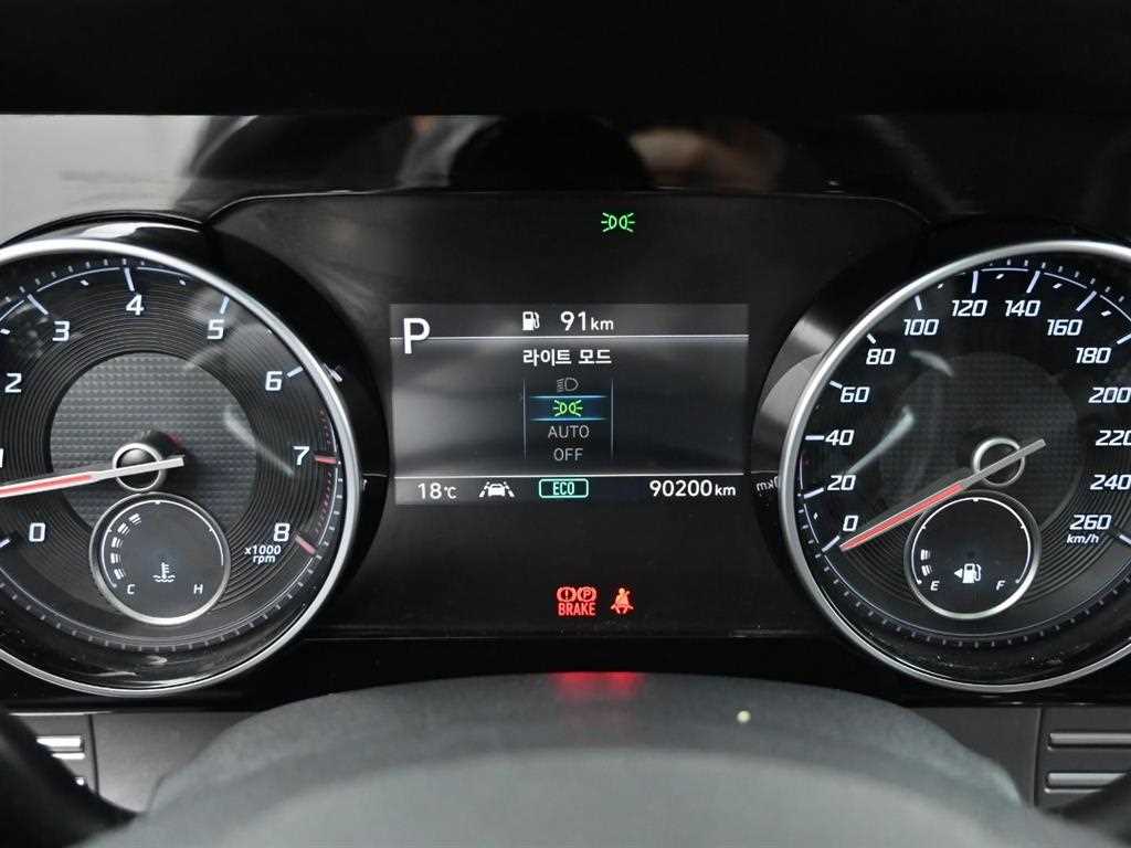 HYUNDAI Grandeur - Vista 8