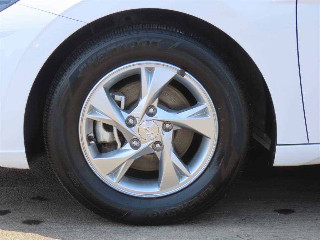 HYUNDAI Avante 2022 Blanco - Importación desde Corea - HF Imports Iquique - Foto 19