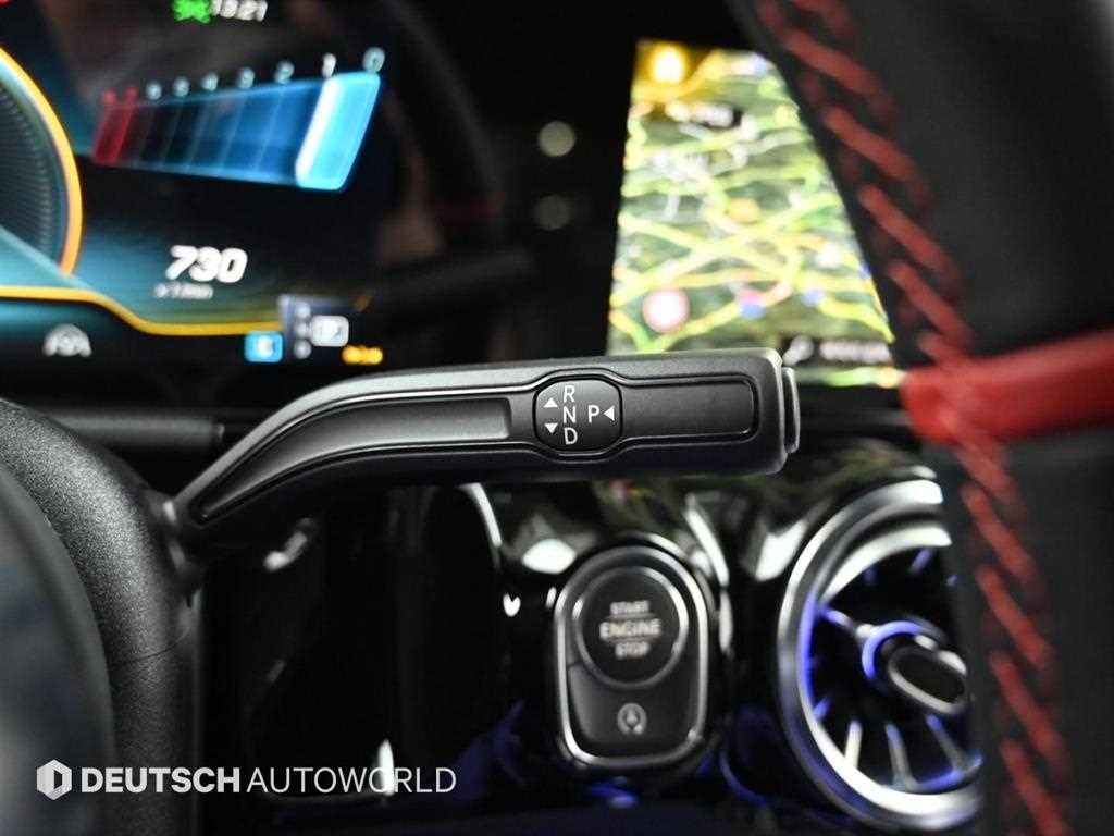 Mercedes Benz GLA Class - Vista 9