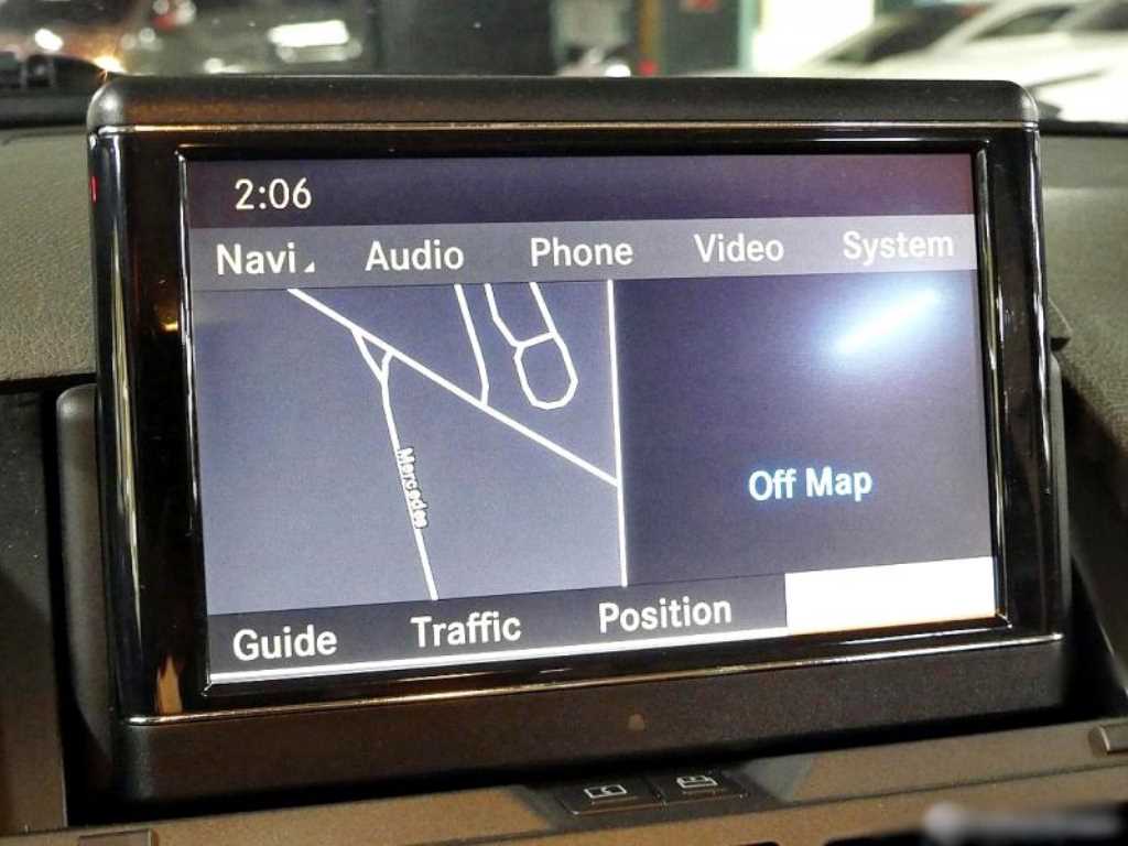 Mercedes Benz C Class - Vista 12