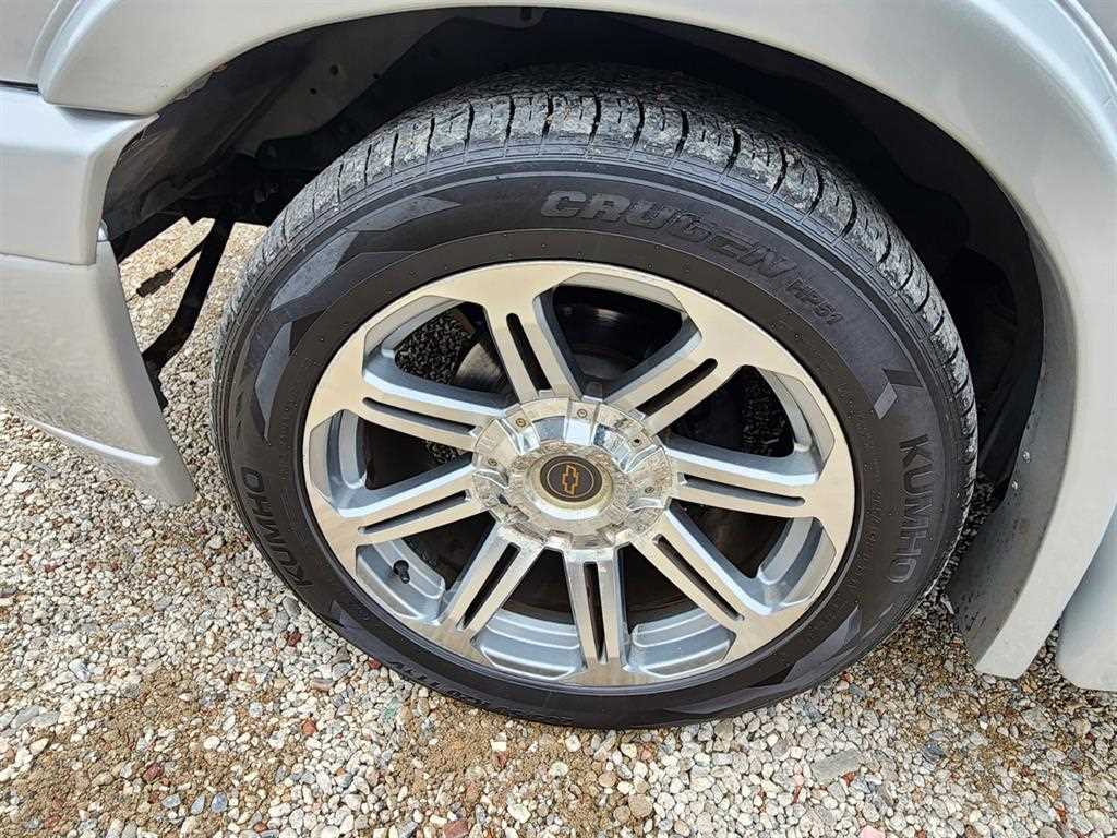 Chevrolet Express van - Vista 10