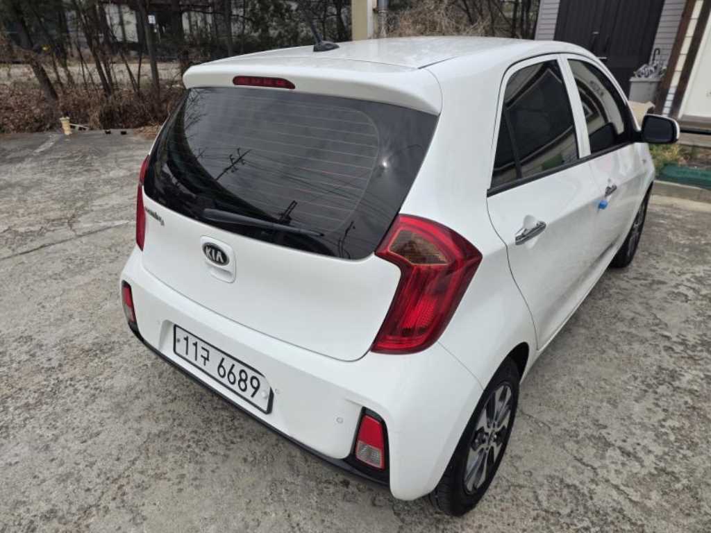 KIA Morning - Vista 4