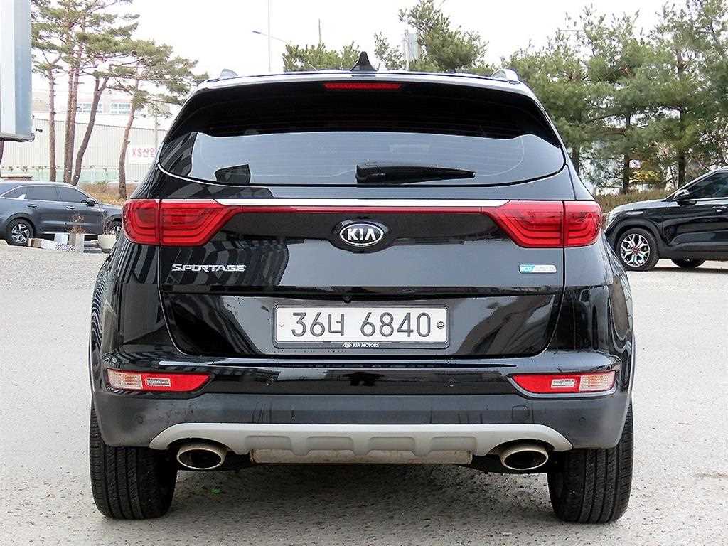 KIA Sportage - Vista 4