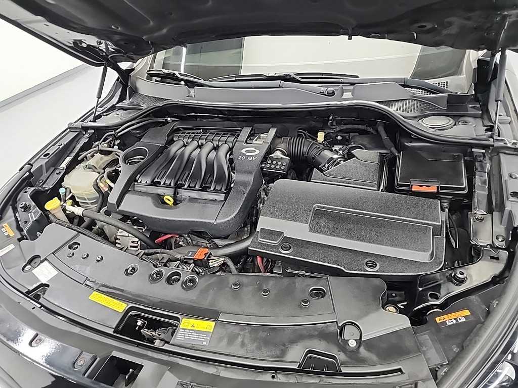 SAMSUNG SM7 - Vista 5