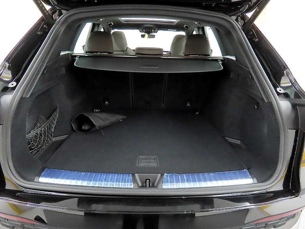 Audi Q5 2025 Negro - Importación desde Corea - HF Imports Iquique - Foto 17