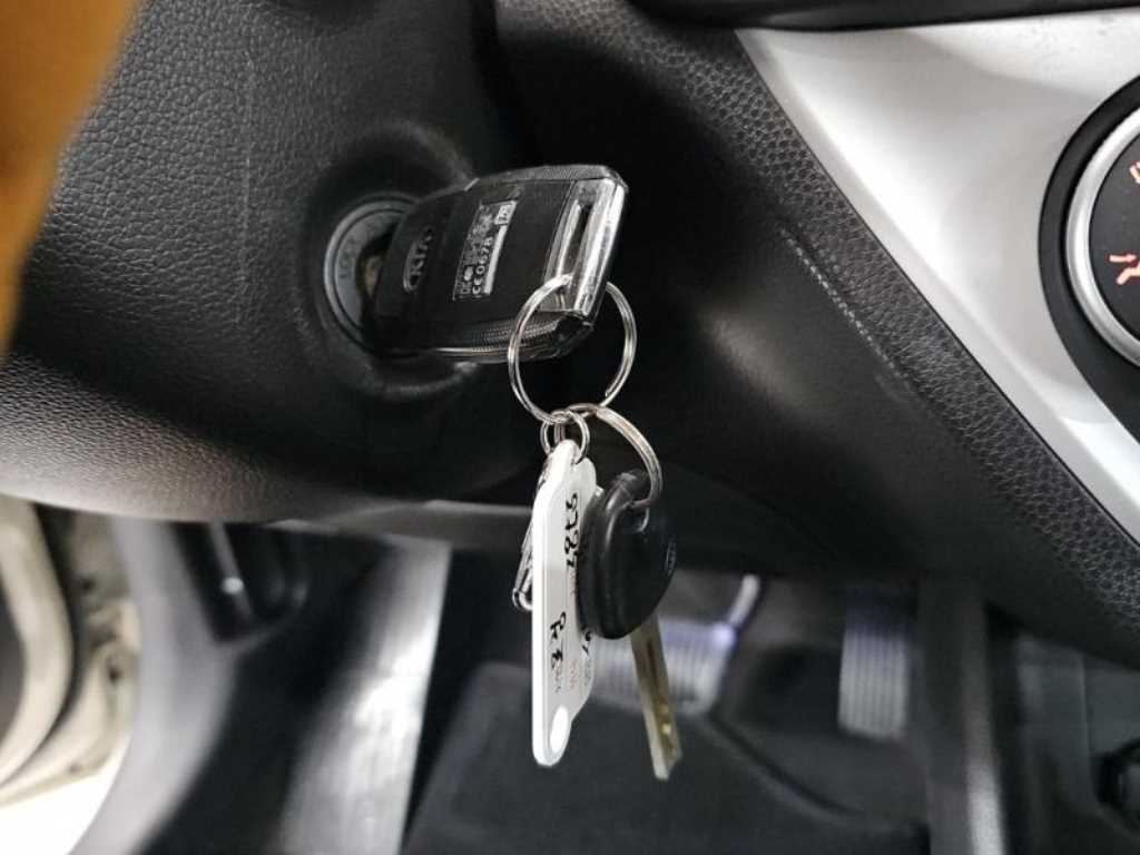 KIA Morning - Vista 12