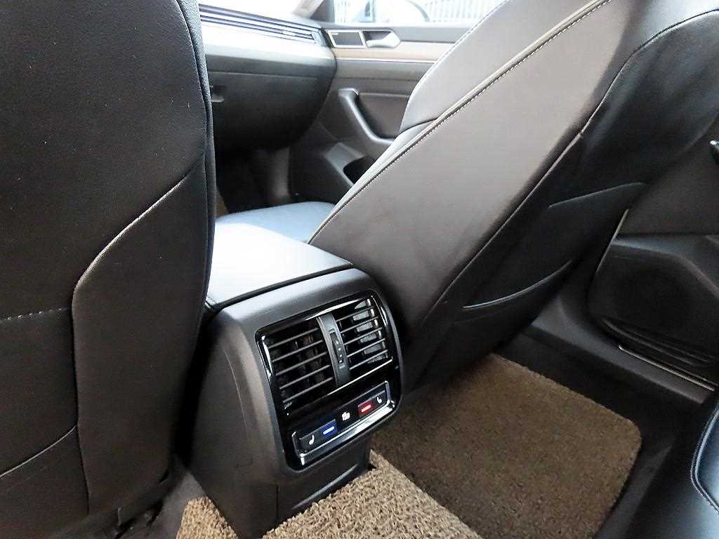 Volkswagen Arteon 2019 Blanco - Importación desde Corea - HF Imports Iquique - Foto 15