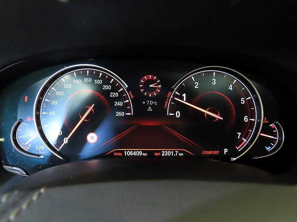 BMW 7 Series - Vista 9