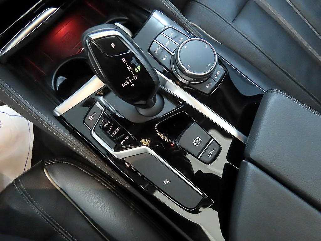 BMW 5 Series - Vista 10