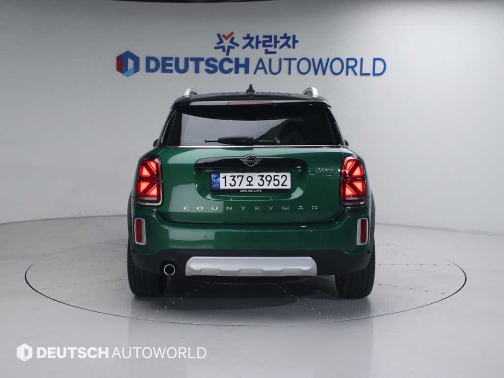 Mini Countryman - Vista 4