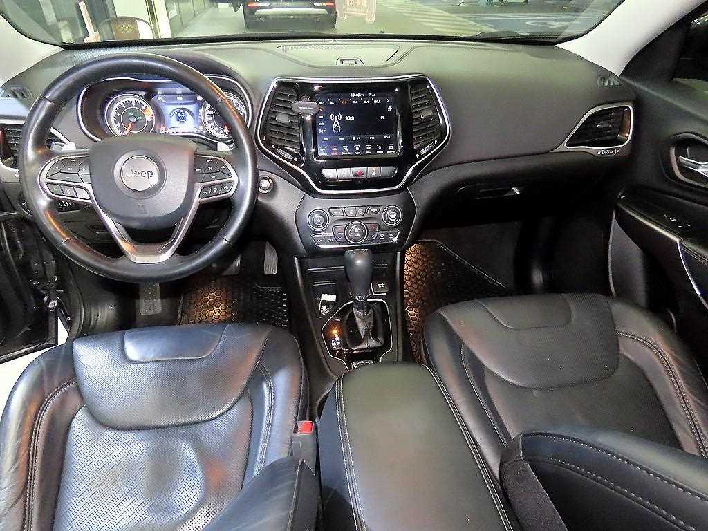 Jeep Cherokee - Vista 10