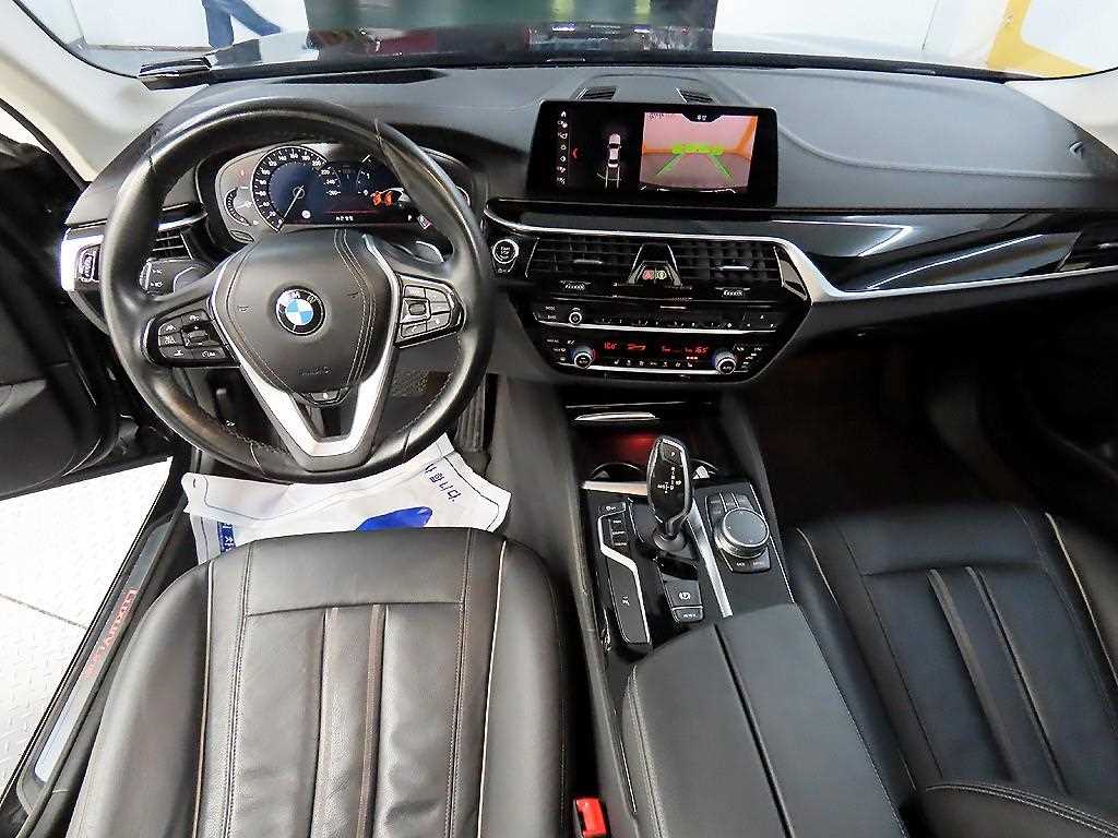 BMW 5 Series - Vista 7
