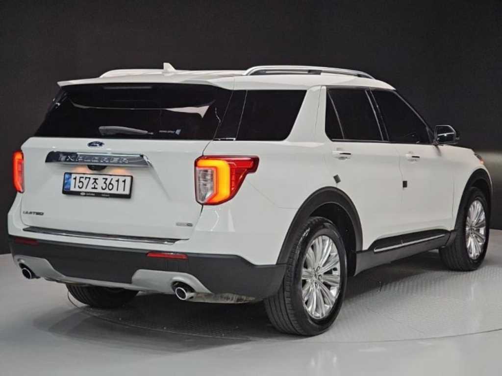 Ford Explorer - Vista 4