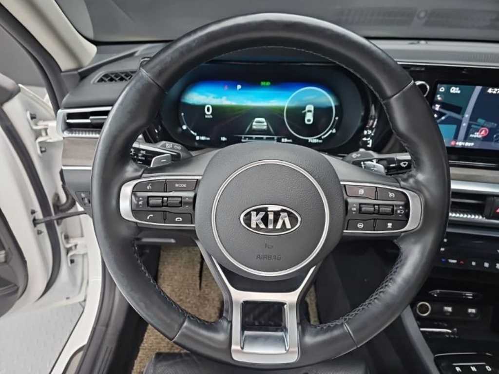 KIA K5 - Vista 7