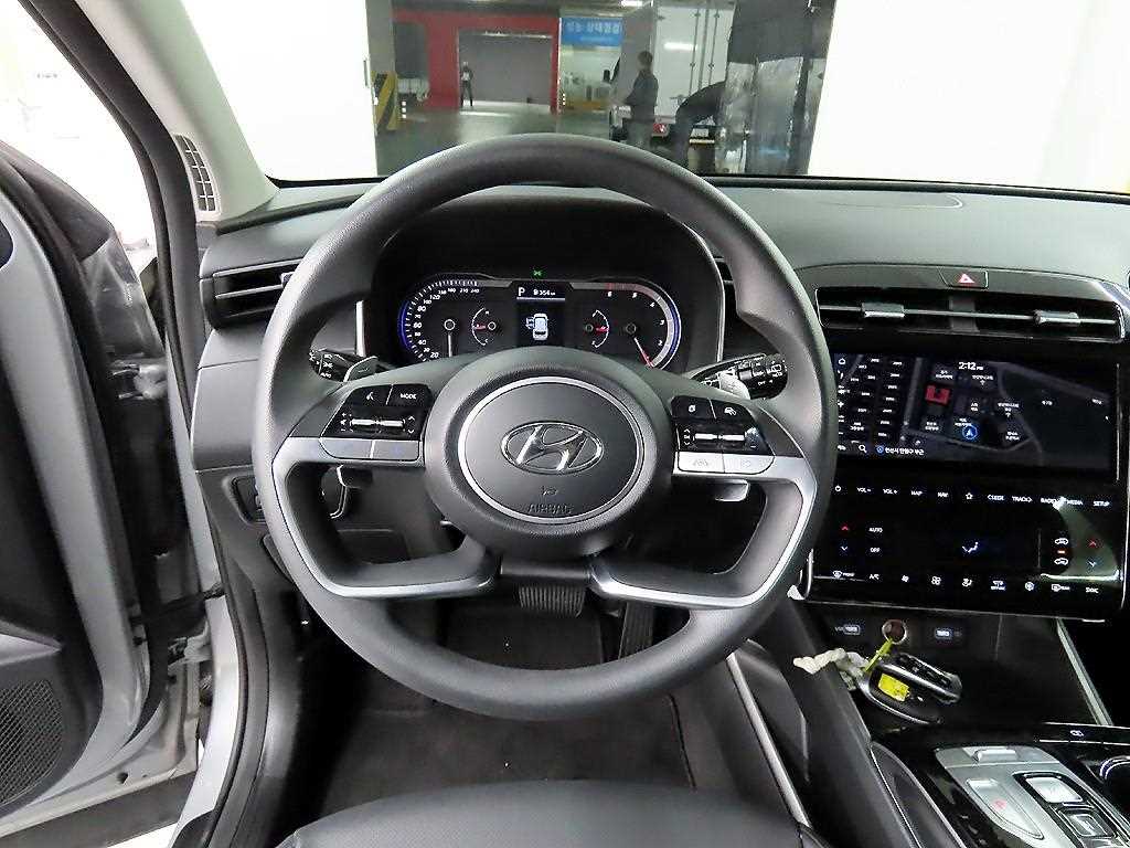 HYUNDAI Tucson - Vista 9