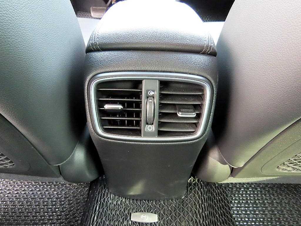 HYUNDAI i30 2017 Blanco - Importación desde Corea - HF Imports Iquique - Foto 17