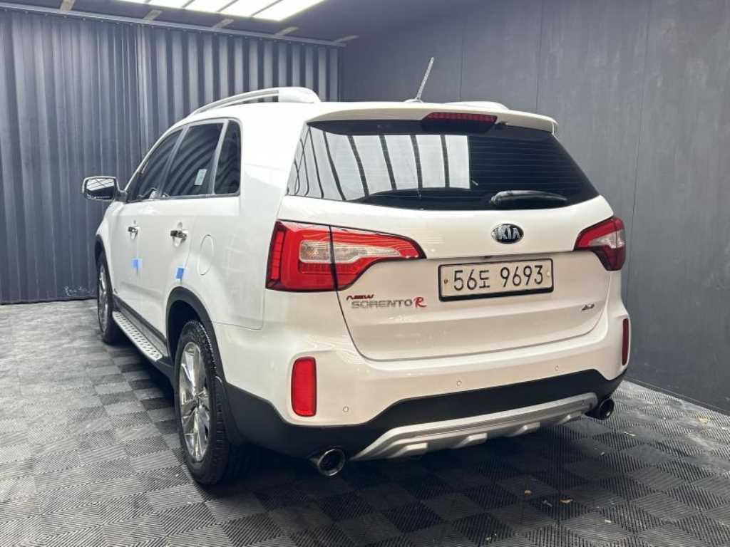 KIA Sorento - Vista 4