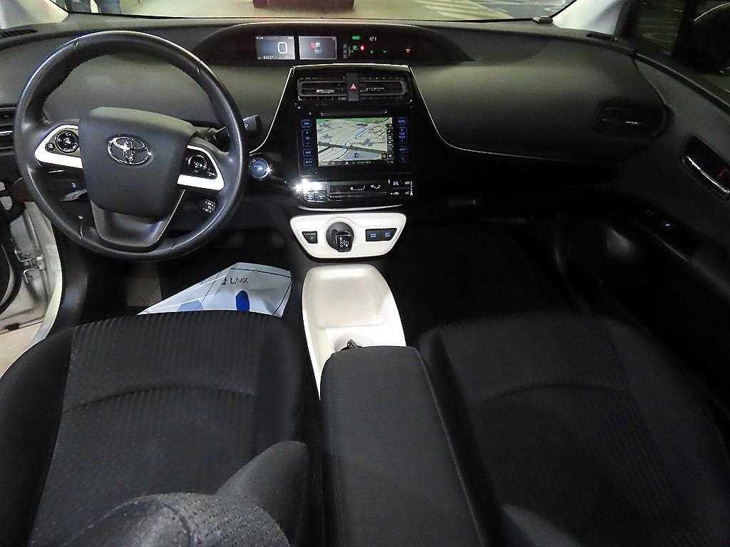 Toyota Prius - Vista 10