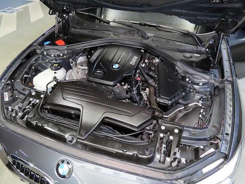 BMW 1 series 2016 Gris - Importación desde Corea - HF Imports Iquique - Foto 19