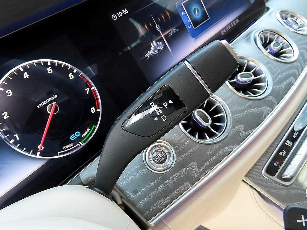 Mercedes Benz CLS Class - Vista 11