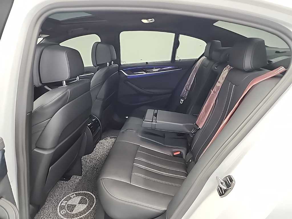 BMW 5 Series - Vista 12